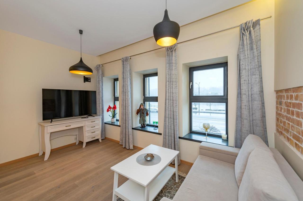 Deluxe River View Apartment By Polo Apartment Kaunas Exterior photo
