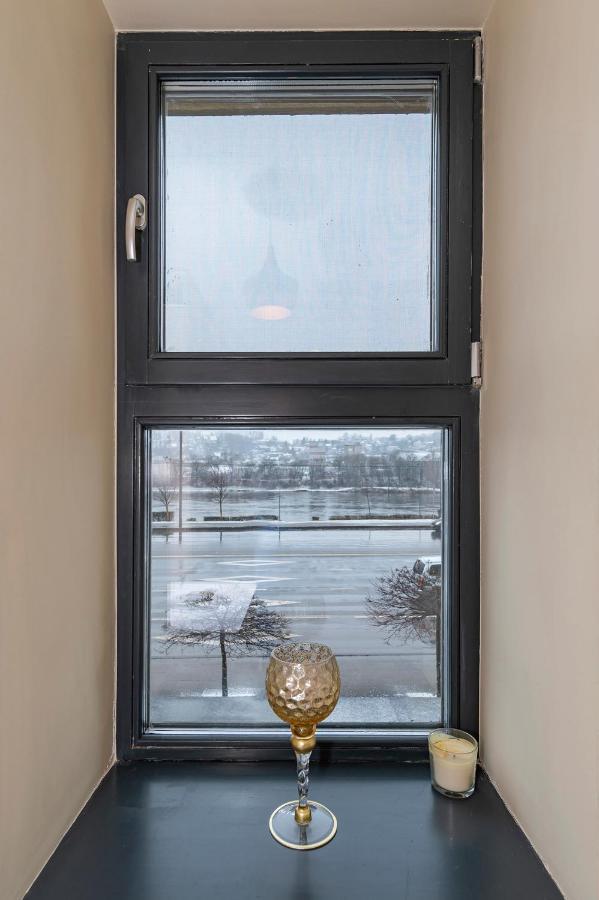 Deluxe River View Apartment By Polo Apartment Kaunas Exterior photo